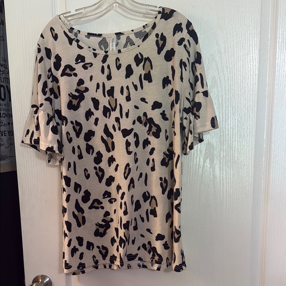 Tickled Teal Ruffled Cream and Tan Blouse with 3/4 Sleeves